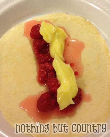 Easy and Delicious Dessert Crepes | NothingButCountry.com