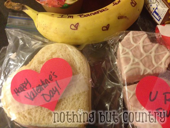 Valentine's Day themed Breakfast and Lunch for your kids