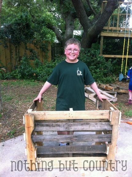 Pallet Lemonade Stand | NothingButCountry.com