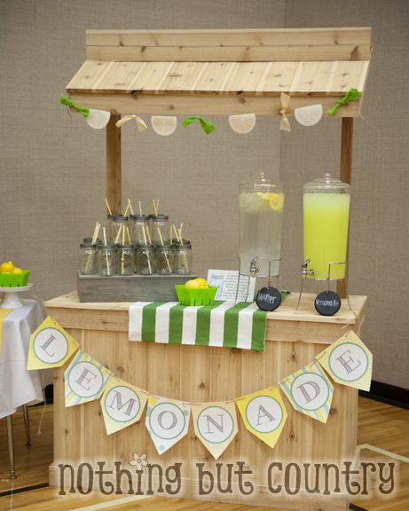 Cedar Lemonade Stand | NothingButCountry.com