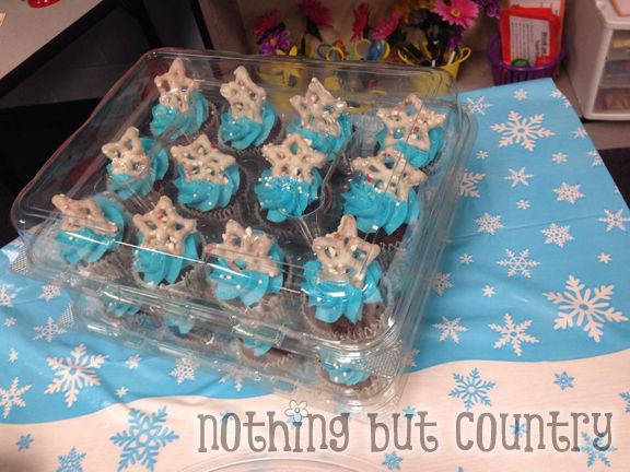 4th Grade Frozen Themed Holiday Party